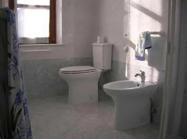 B&B Villa Isa Marina Di Carrara 0*,  Italy