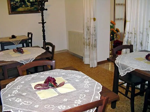 Bed & Breakfast B&B Villa Isa Marina Di Carrara